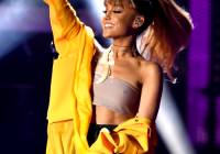 Ariana Grande Pokies During The IHeart Radio Festival