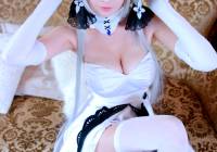 Illustrious Cosplay From Azur Lane By Hidori Rose