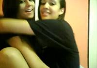 Sisters On Cam