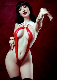Vampirella By Ashlynne Dae