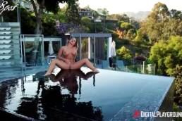 Cali Carter – Hot Tub N Tug