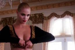 Elizabeth Berkley’s Plot Twist – Showgirls