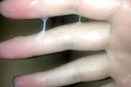 groolphotos fingers completely soaked with hot