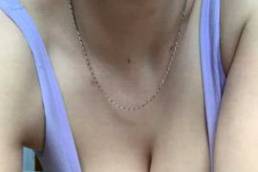 I Love To Make My Big Tits Bounce😈