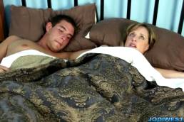 Jodi West Share A Bed With Her Son