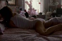 Natalie Portman Humping A Pillow – Black Swan